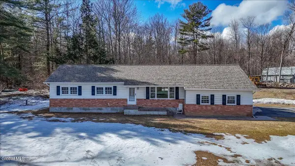 2199 Maple Avenue, Charlton, NY 12019