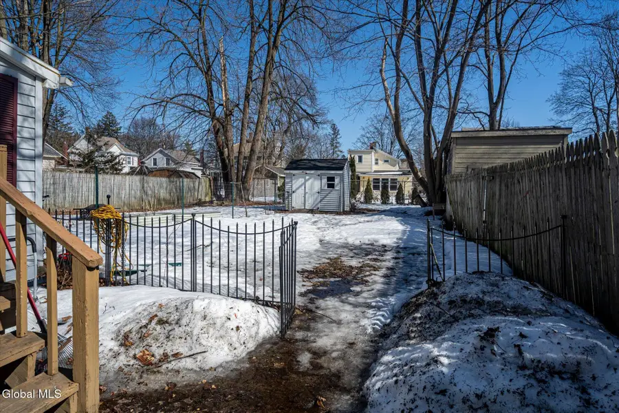 15 Ogden Street, Glens Falls, NY 12801 - #3