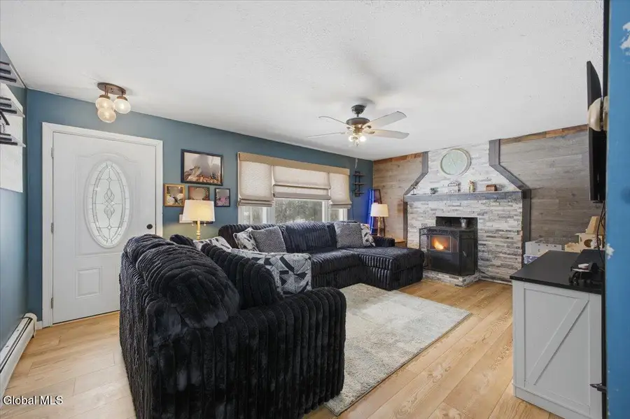 20 Campney Lane, Fort Ann, NY 12827 - #3