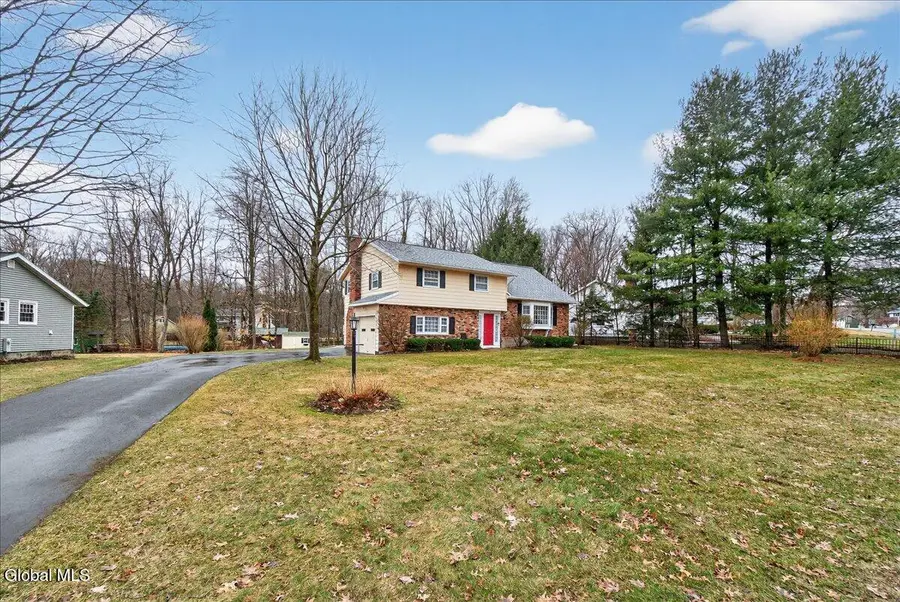 10 Denkers Drive, Ballston Lake, NY 12019 - #2