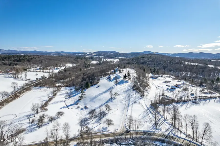 25 Raven Way, Cossayuna, NY 12823 - #2