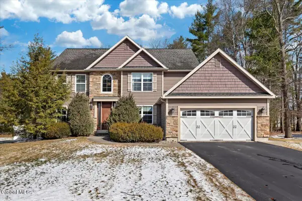 5 Wyndham Way, Milton, NY 12020