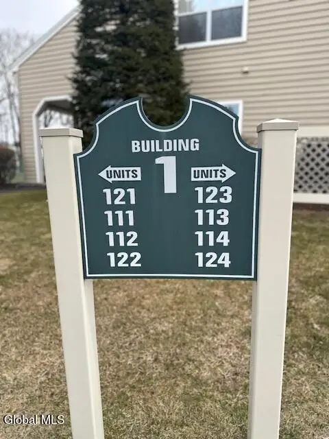 123 Hampton Place Boulevard, Troy, NY 12180 - #3