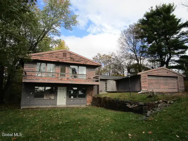 17 East Road, Brunswick, NY 12180