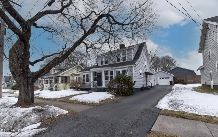 6 N Hollywood Avenue, Gloversville, NY 12078 - #3