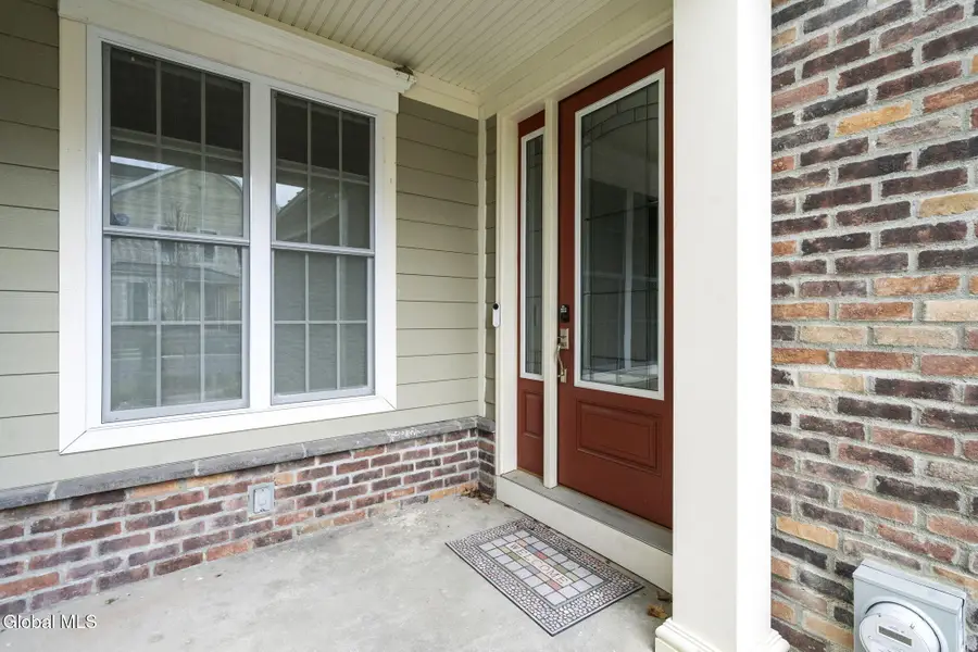 22 Cambridge Way, Latham, NY 12110 - #2