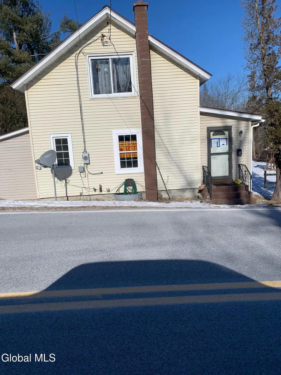 9 Lower Newtown Road, Waterford, NY 12188 - #3