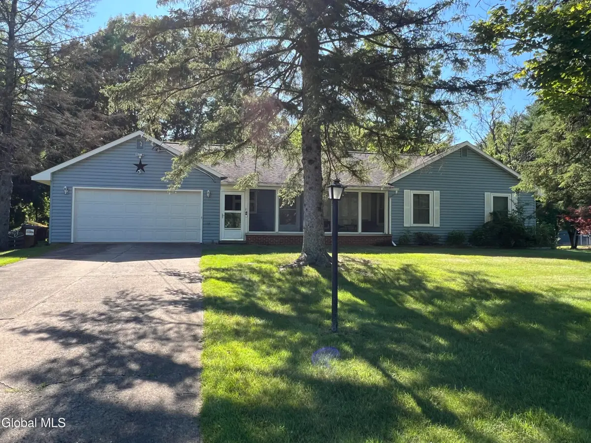 41 Glenwood Avenue, Queensbury, NY 12804 - #1