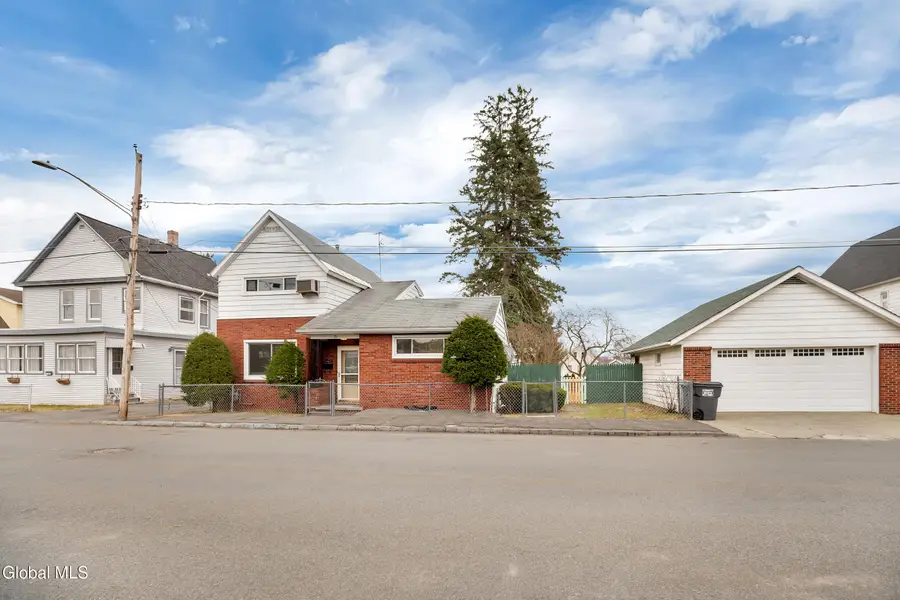 71 3rd Avenue, Waterford, NY 12188 - #2