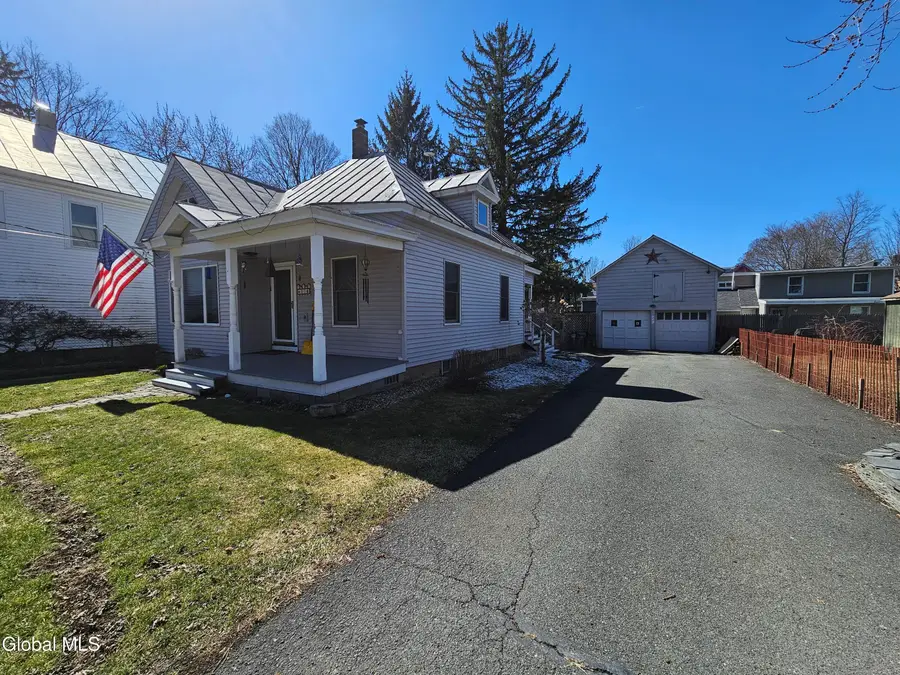 10 Malden Street, Nassau, NY 12123 - #2