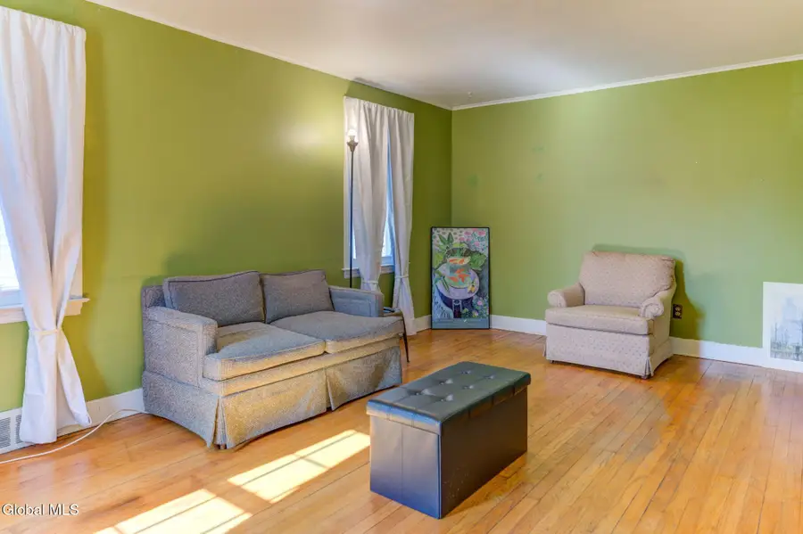 36 Victor Street, Albany, NY 12208 - #3