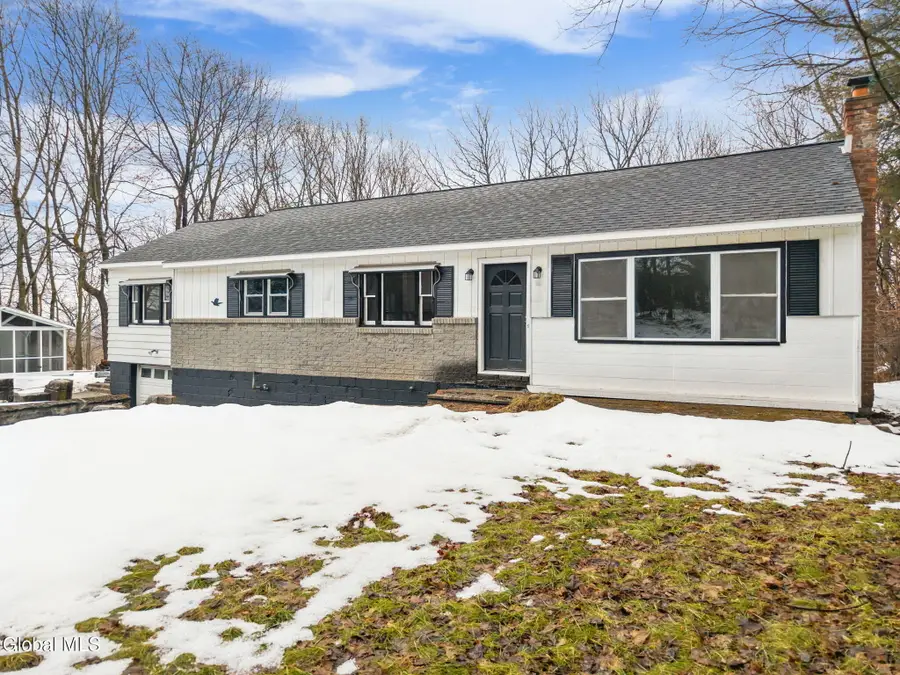 23 Brickyard Road, Schaghticoke, NY 12182 - #2