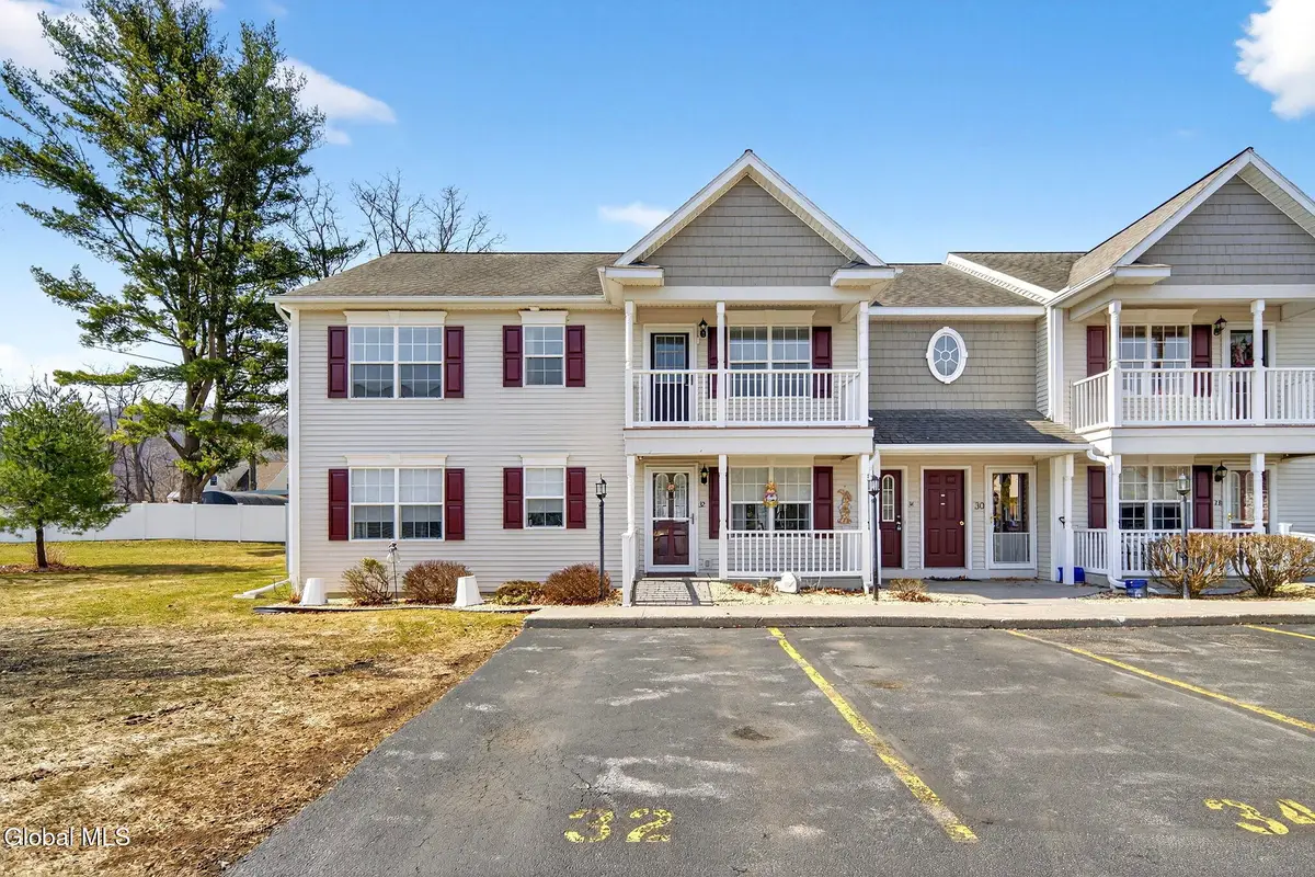 34 Riverside Drive, Rotterdam Junction, NY 12150 - #1