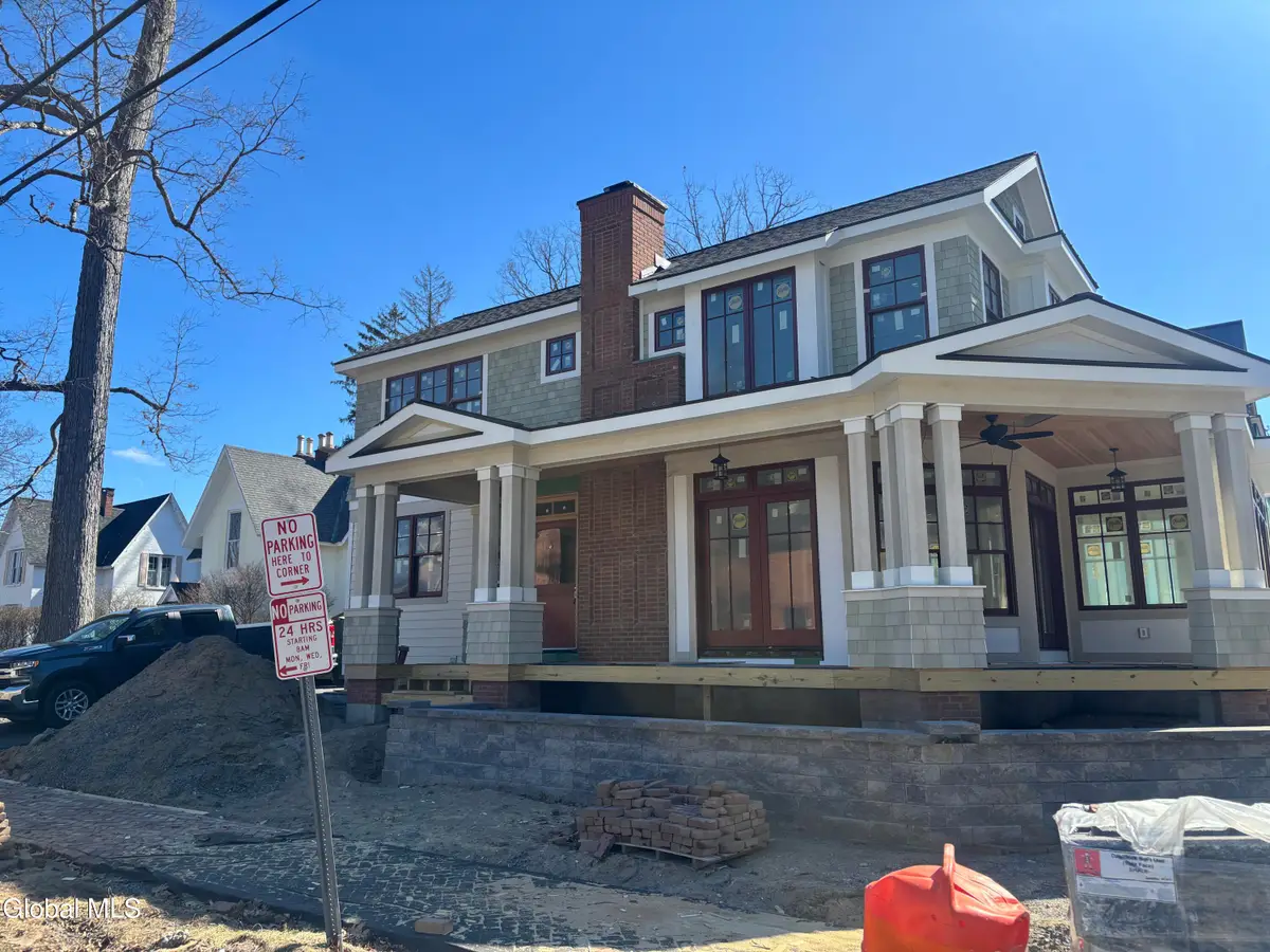 104 Regent Street, Saratoga Springs, NY 12866 - #1