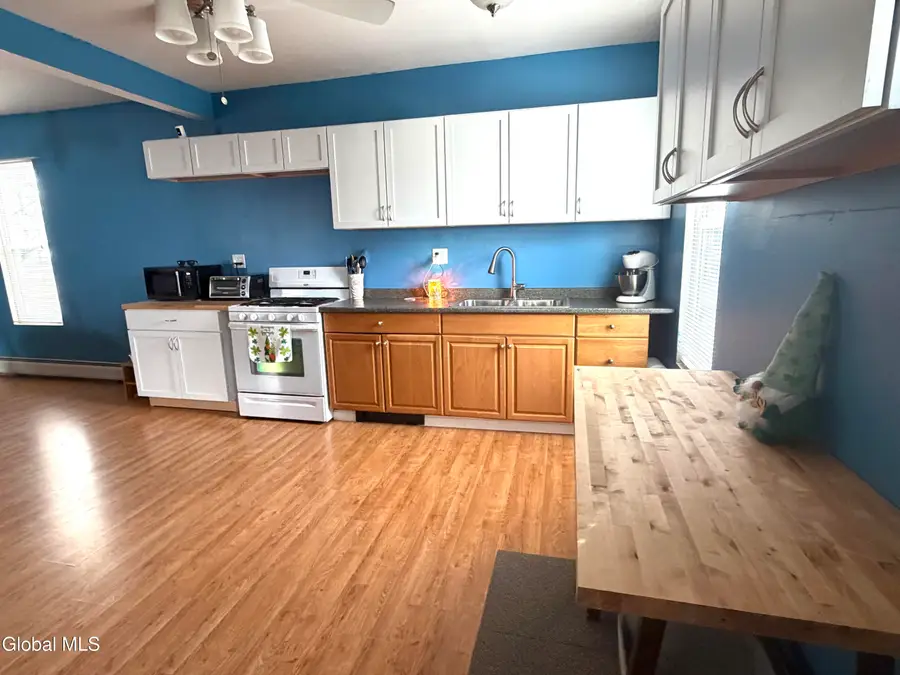 202 E 202 E Main Street Street, Johnstown, NY 12095 - #3