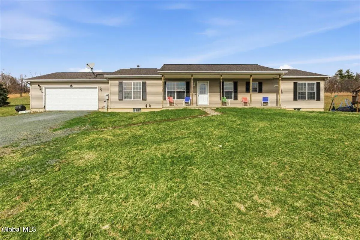 124 Mineral Springs Road, Melrose, NY 12121 - #1