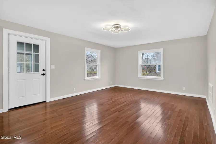 5 Nielson Road, Guilderland Center, NY 12085 - #3