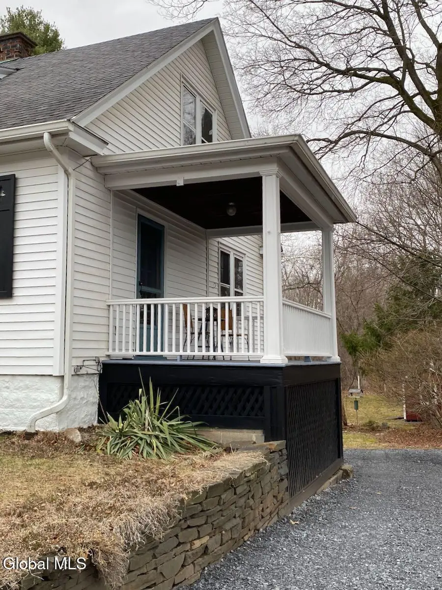 29 Ralph Street, Ballston Spa, NY 12020 - #3