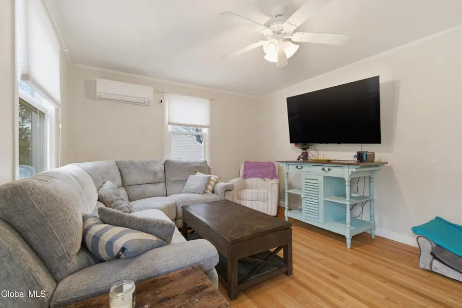 35 Bolivar Avenue, Troy, NY 12180 - #3