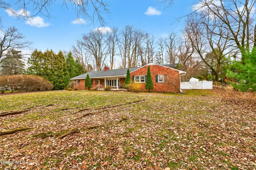 7 N Maple Lane, Albany, NY 12211 - #3