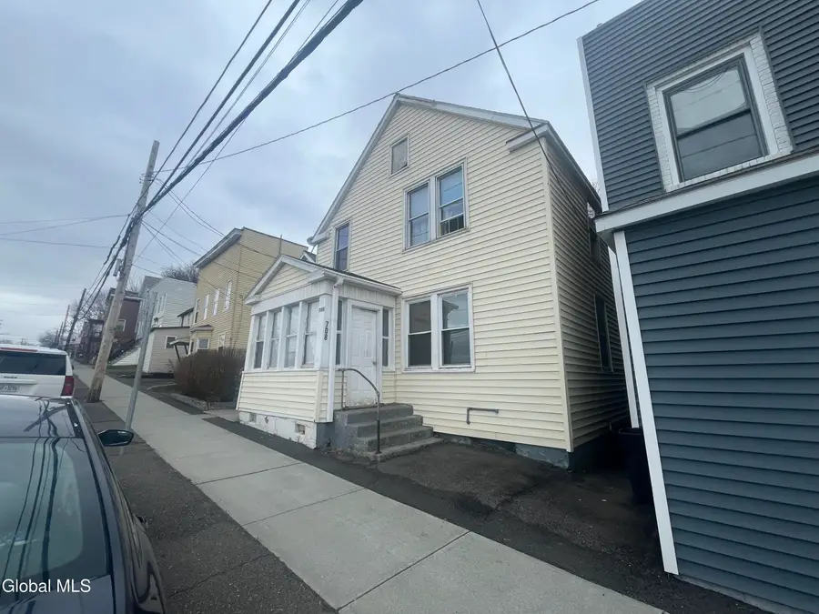 708 East Street, Rensselaer, NY 12144 - #2