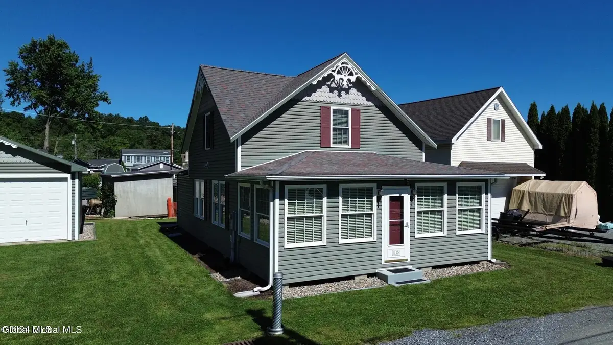 105 6th Street, Malta, NY 12866 - #1