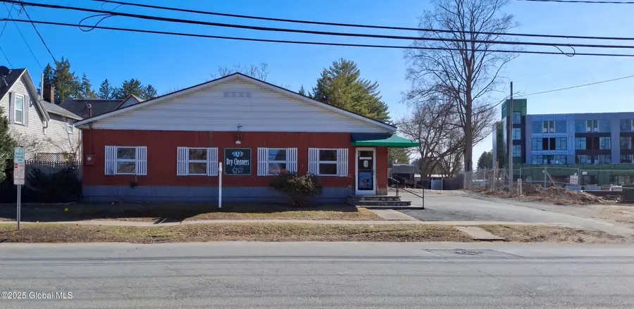 48 Lincoln Avenue, Saratoga Springs, NY 12866 - #2