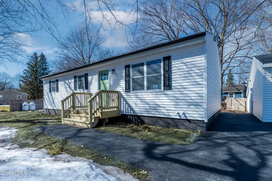 25 Hawley Road, Niverville, NY 12130 - #3