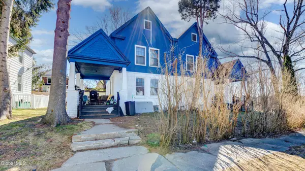 1-3 Taft Place, Amsterdam, NY 12010