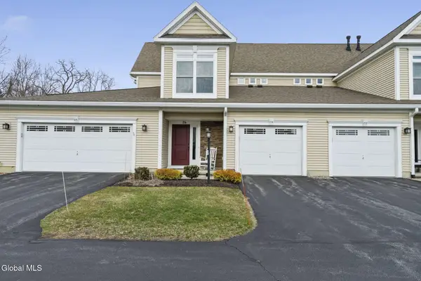 214 Lois Lane, Schenectady, NY 12304