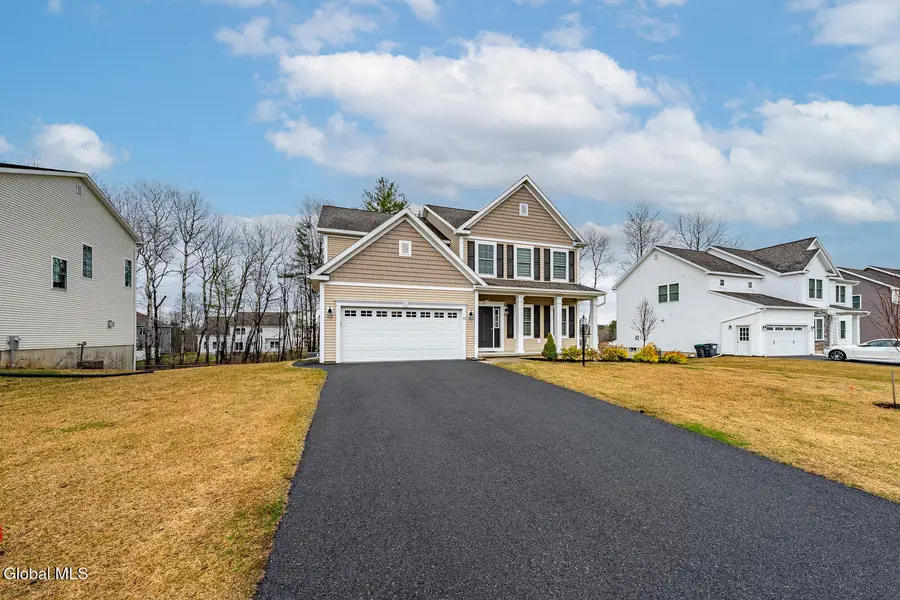 22 Bergen Place, Niskayuna, NY 12309 - #2