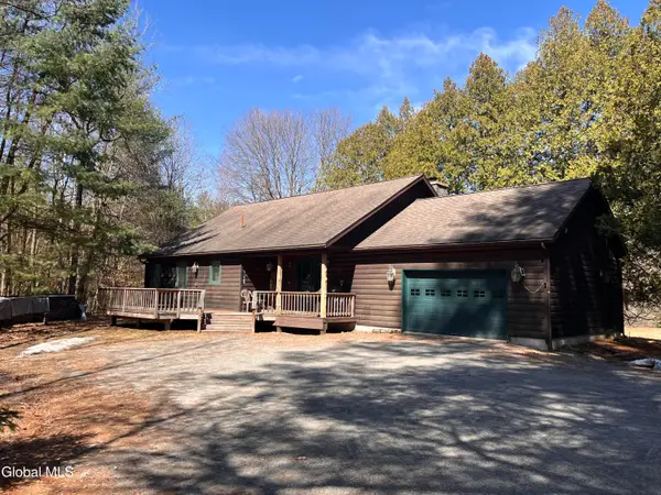 17 Hawkins Lane, Horicon, NY 12815