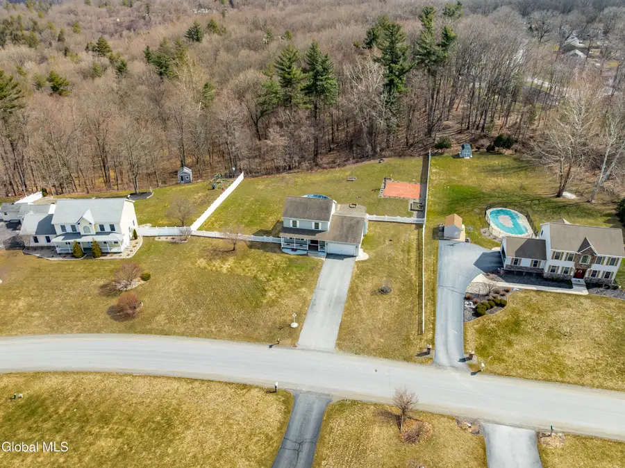 6 Joseph Court, Schaghticoke, NY 12154 - #3