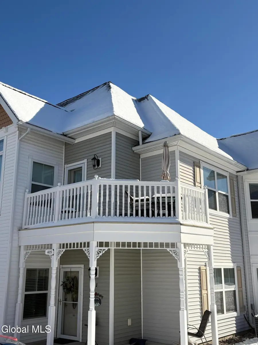 406 Kelly Circle, Guilderland, NY 12009 - #2