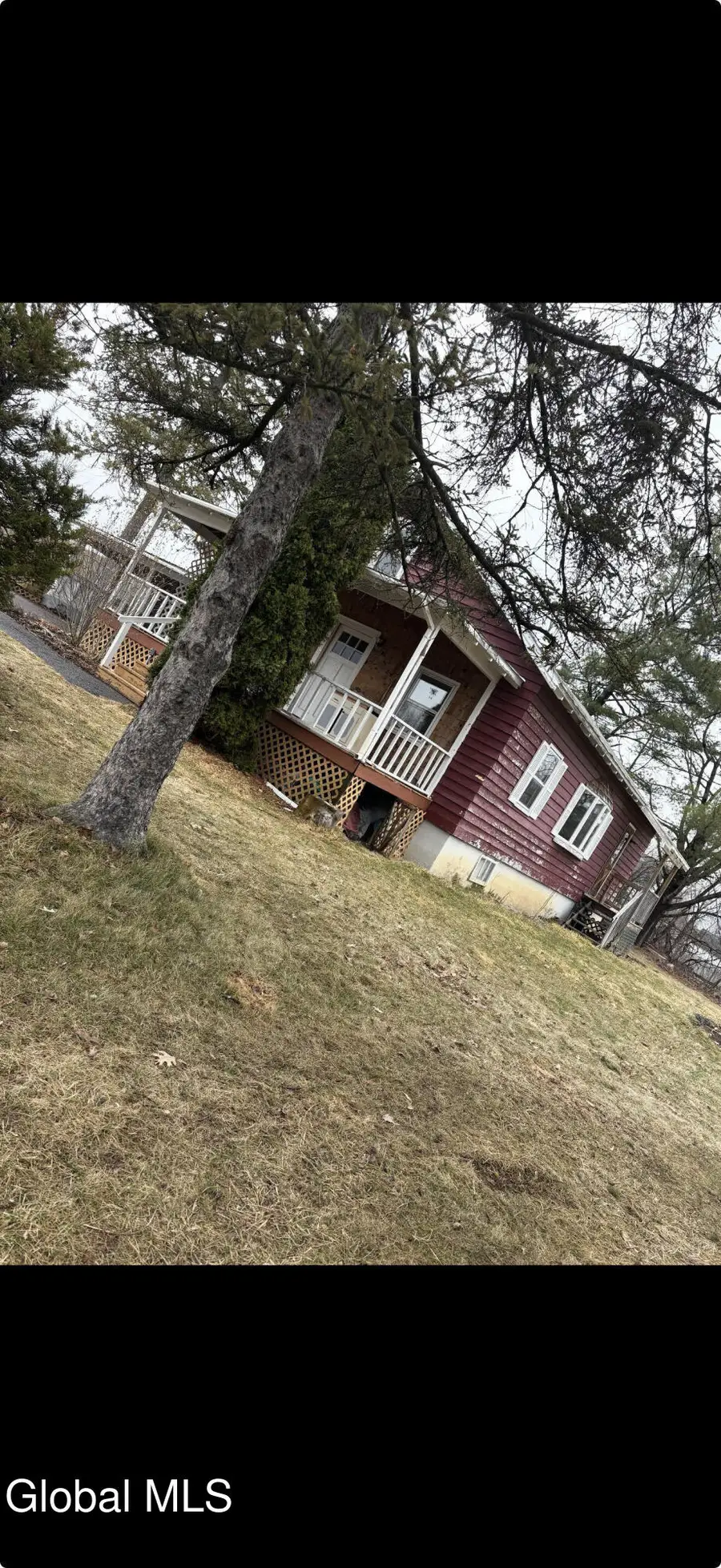 26 3rd Avenue, Ticonderoga, NY 12883 - #2