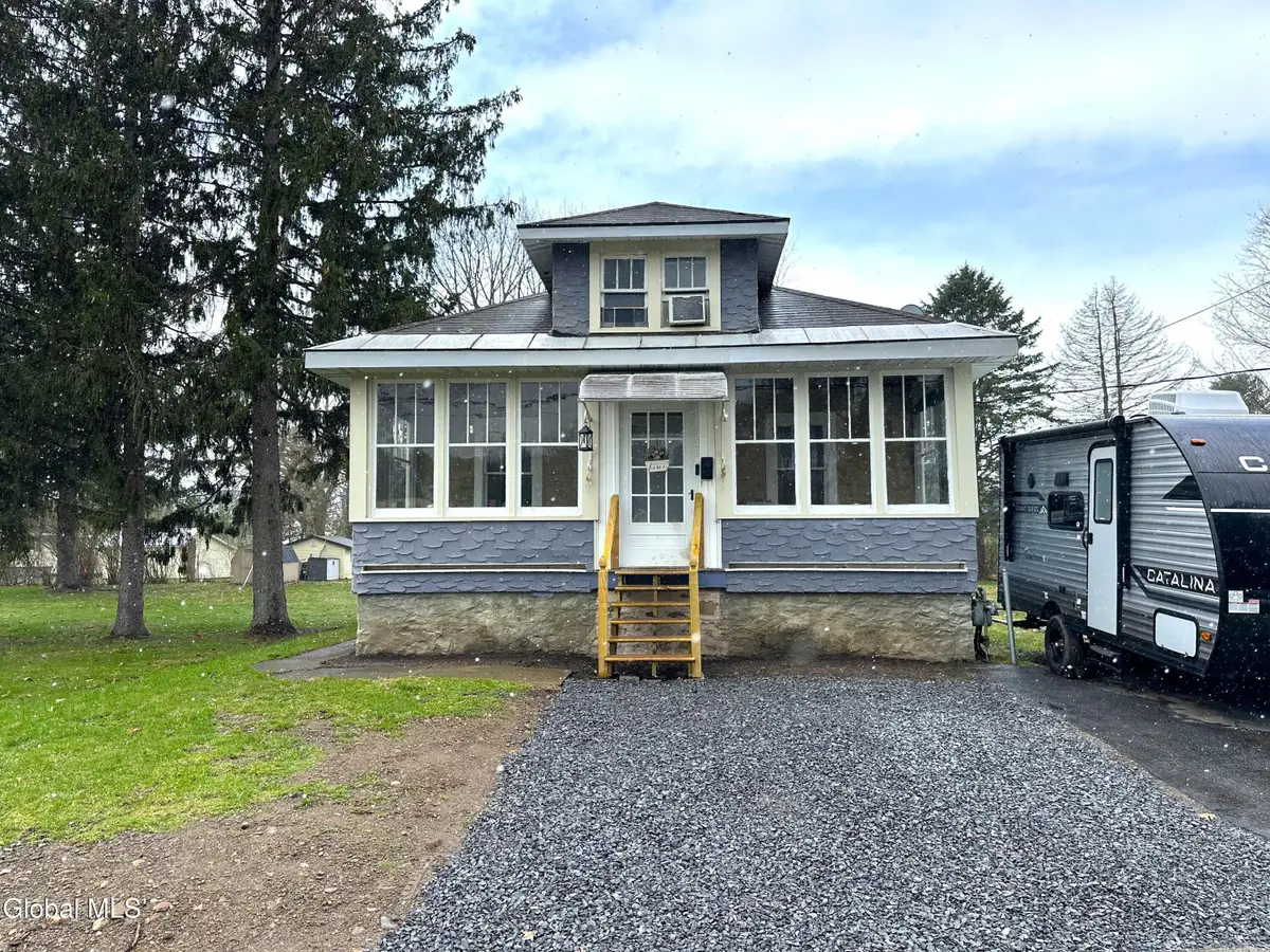 348 Fourth Avenue, Frankfort, NY 13340 - #1