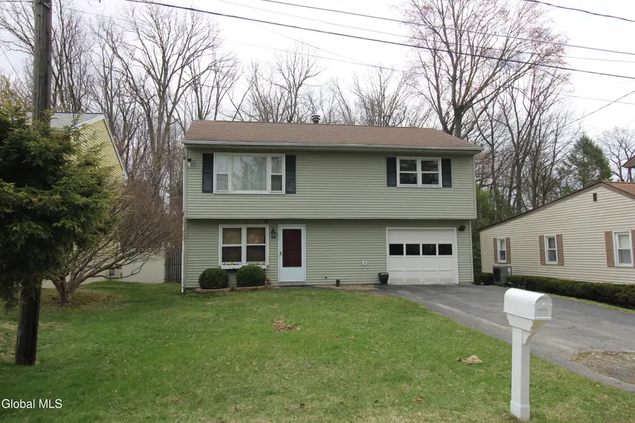 9 Hudson Avenue, Latham, NY 12110 - #2