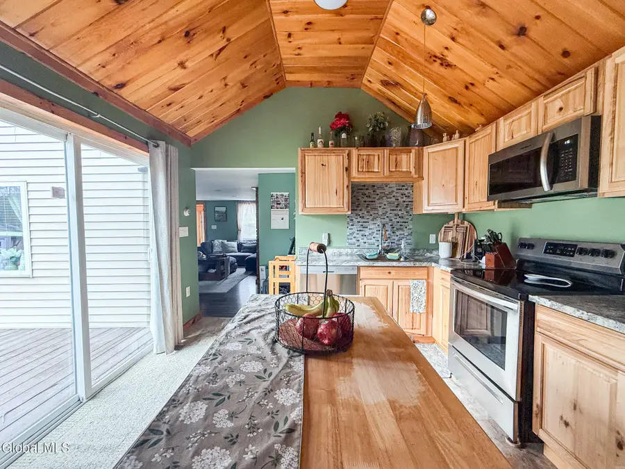 28 Hollister Street, Coxsackie, NY 12051 - #2