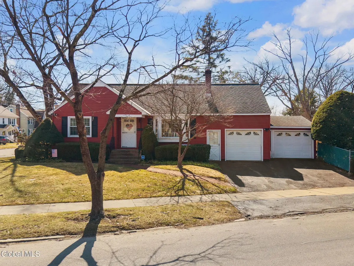 1594 The Plaza, Schenectady, NY 12309 - #1