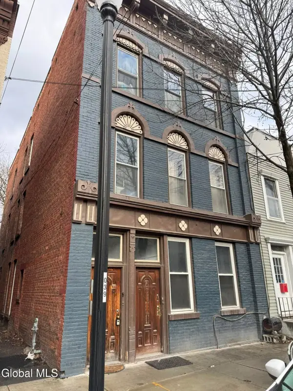 335 1st Street, Troy, NY 12180