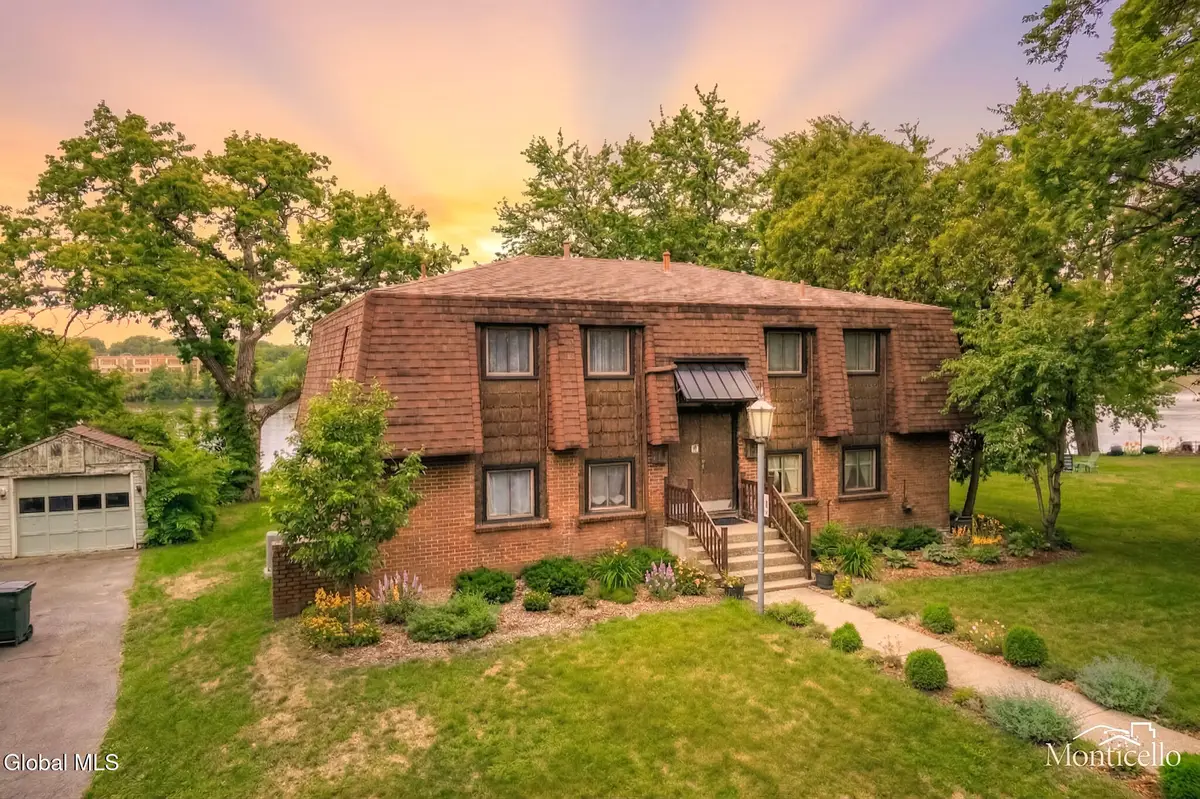 31 Riverside Avenue, Rensselaer, NY 12144 - #1