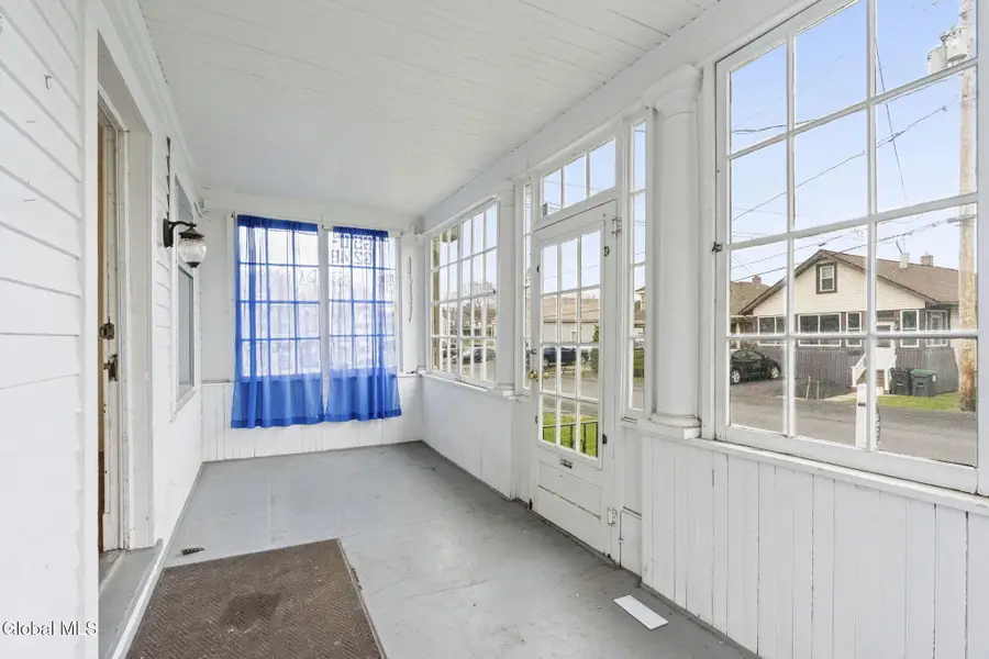 105 Arcadia Avenue, Guilderland, NY 12203 - #3