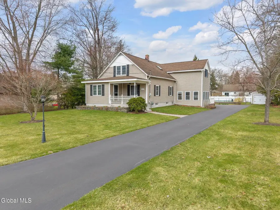 3009 Sunset Lane, Guilderland, NY 12303 - #3