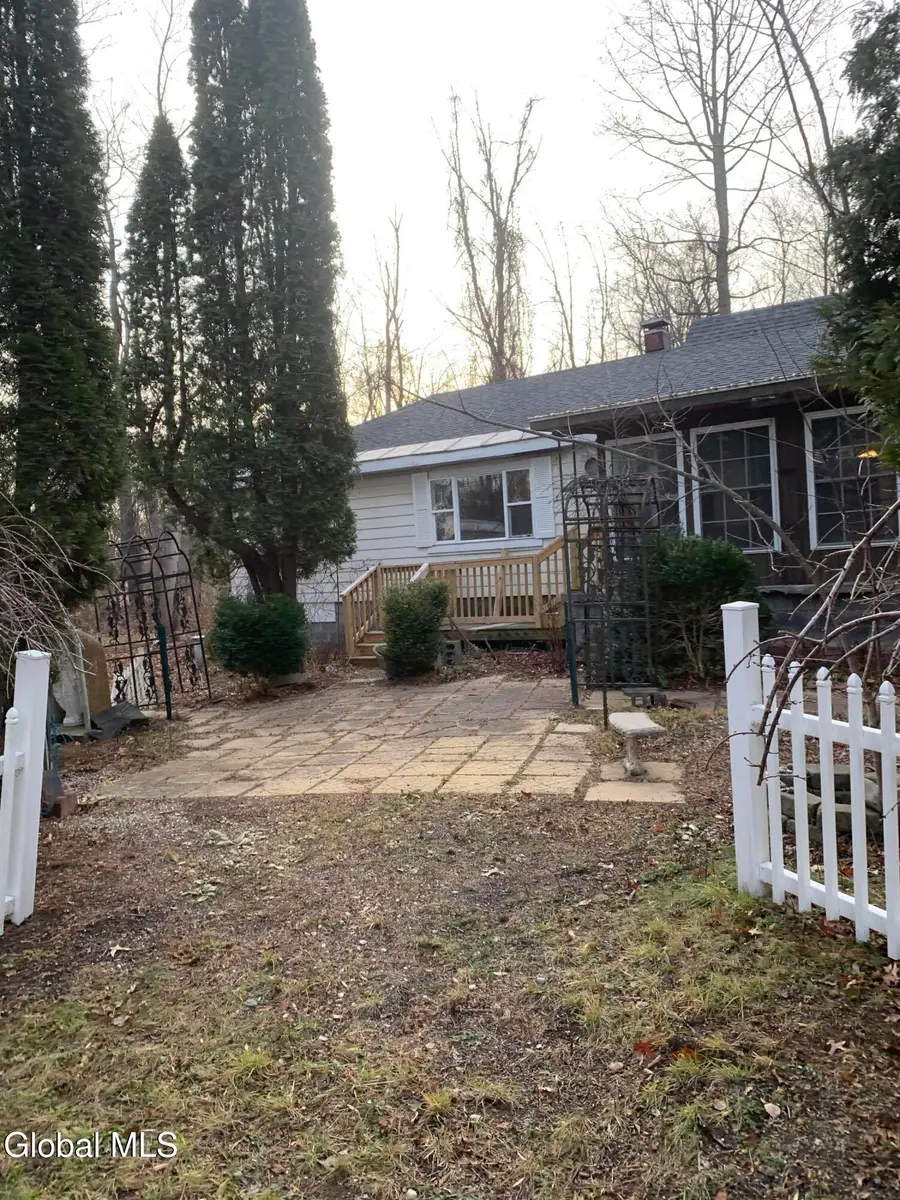 1341 Route 9w, Glenmont, NY 12158 - #2