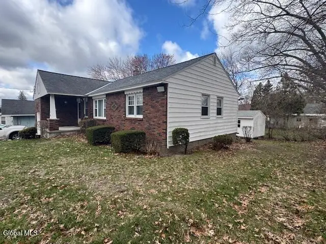 33 Cromer Avenue, Schenectady, NY 12304 - #2