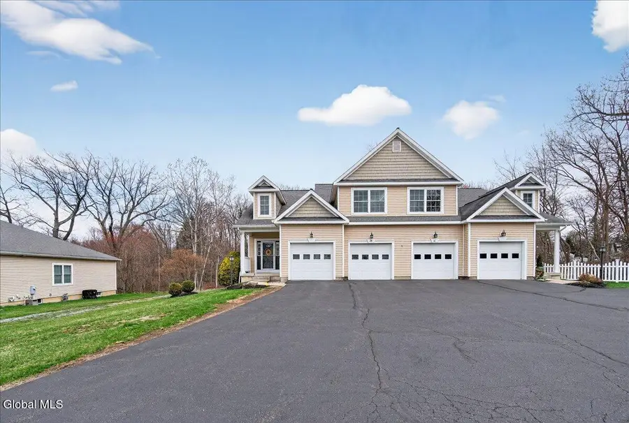 29 Jordan Point Drive, North Greenbush, NY 12180 - #3