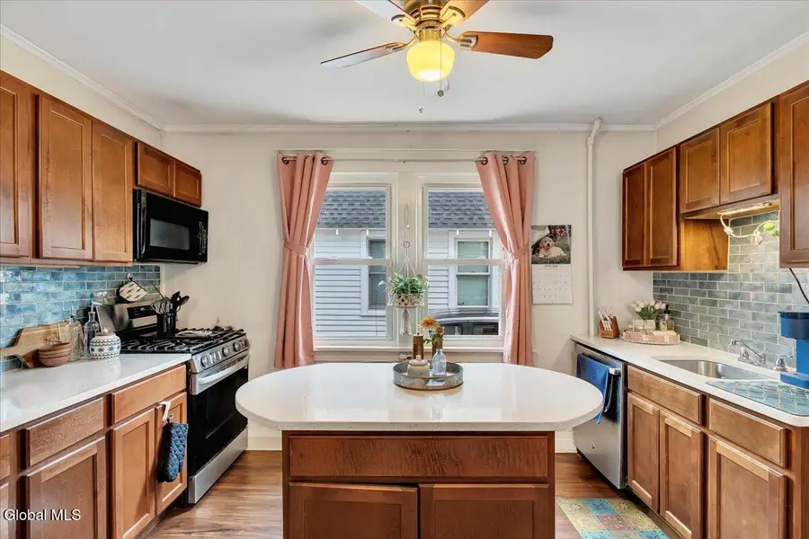 1075 Keyes Avenue, Schenectady, NY 12309 - #2