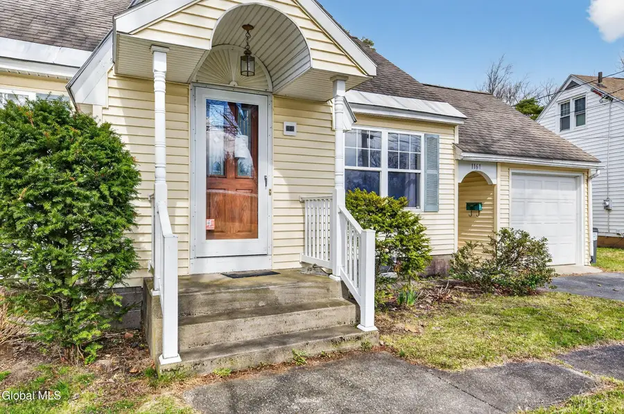 1161 Jerry Avenue, Rotterdam, NY 12303 - #2