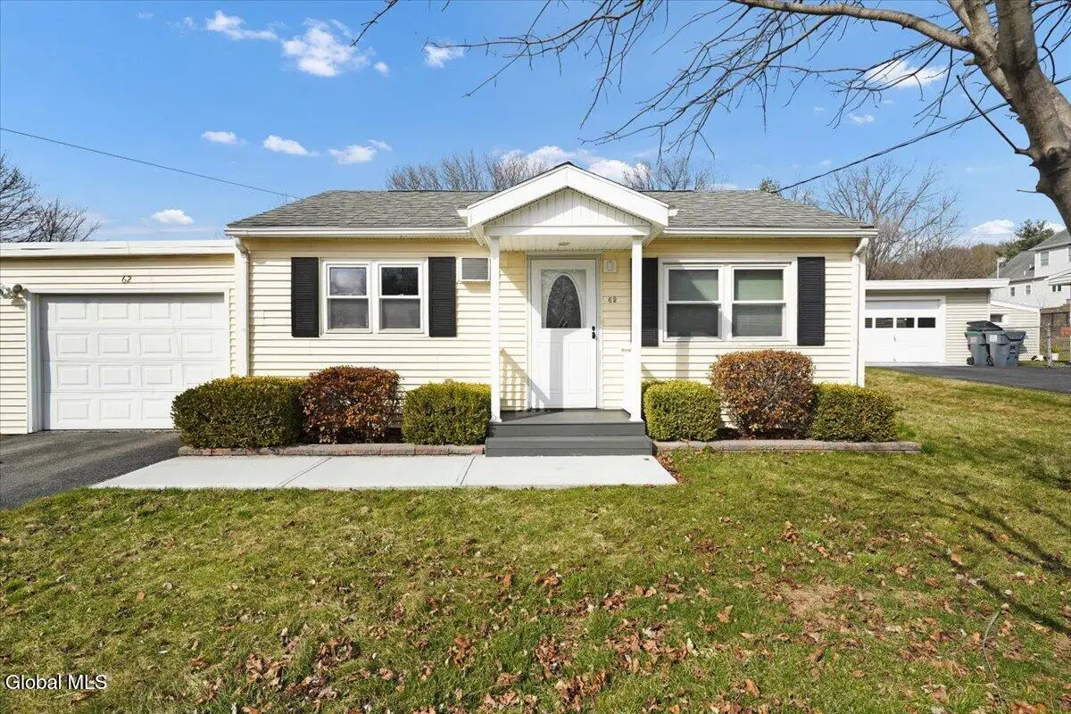 62 Mary Hadge Drive, Schenectady, NY 12309 - #1