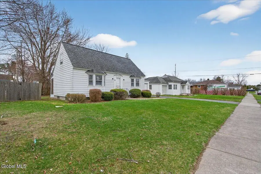 21 Hopewell Street, Albany, NY 12208 - #3